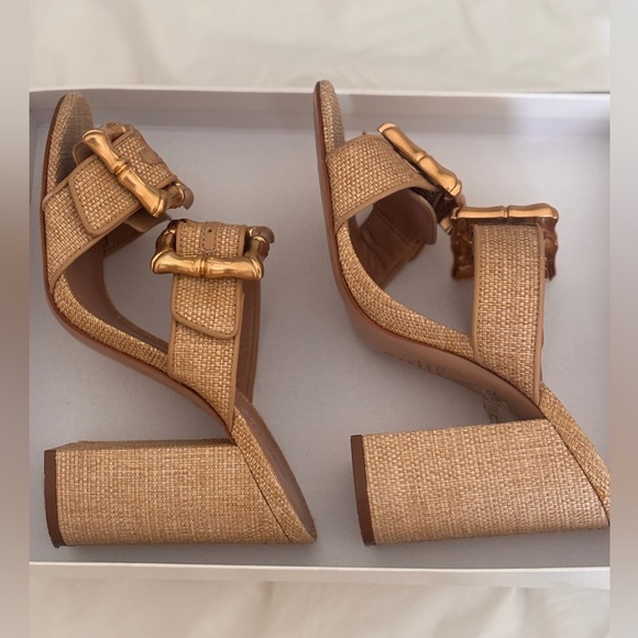 Enola Natural Leather Sandal by Schutz. - Picture 5 of 11